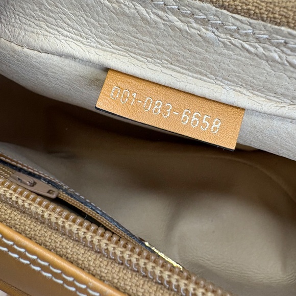 Vintage 80s Gucci GG Canvas and Leather Crossbody Shoulder Bag Tan Trim - RARE - Picture 12 of 16